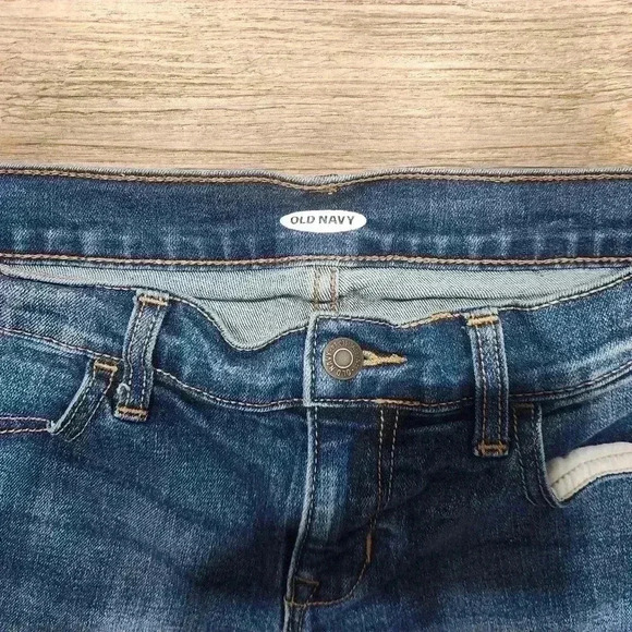 OLD NAVY Sz 6 Blue High Rise Slouchy Straight Cotton Denim Jean Shorts - Picture 2 of 4